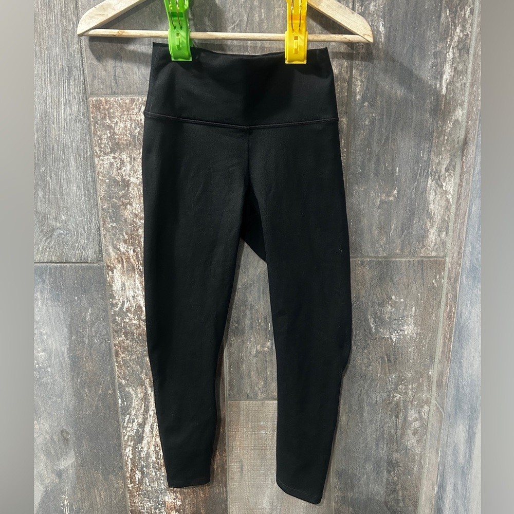 Fabletics Black Crop Leggings - Powerhold